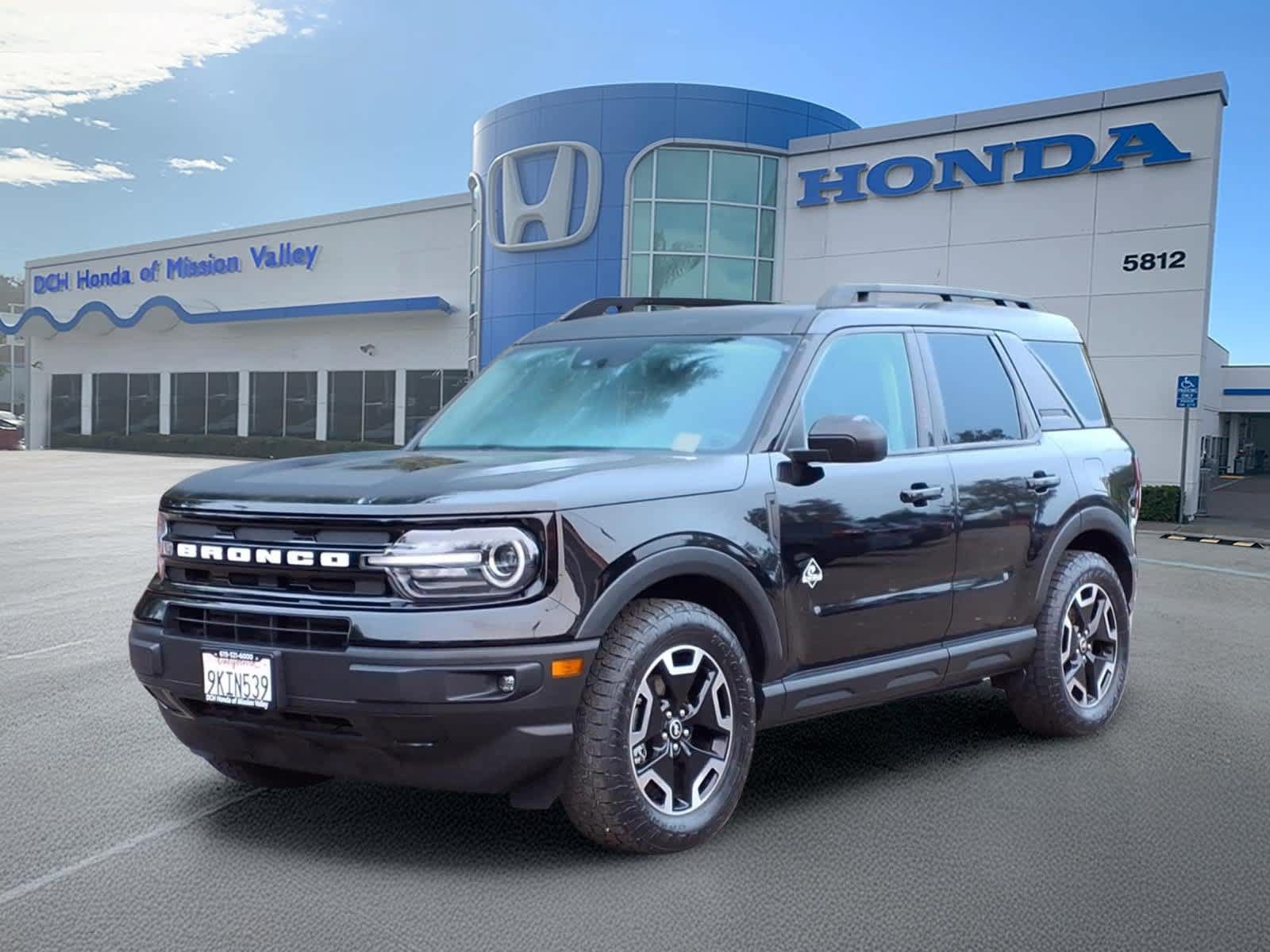 Used 2023 Ford Bronco Sport Outer Banks AWD/4WD image 1