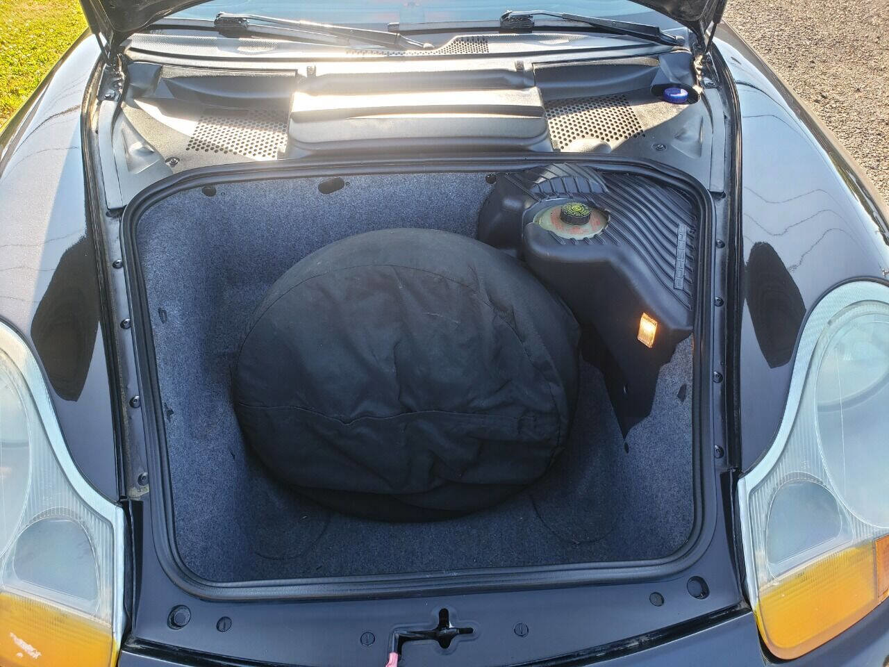 Used 1999 Porsche Boxster image 16