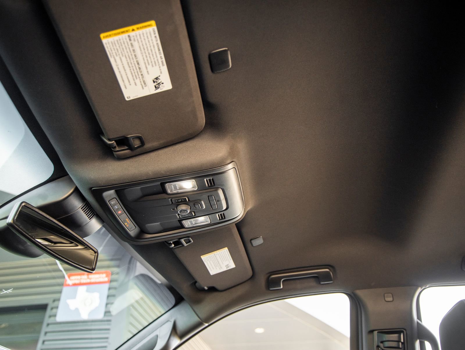 Used 2023 Chevrolet Suburban RST w/ Luxury Package image 22