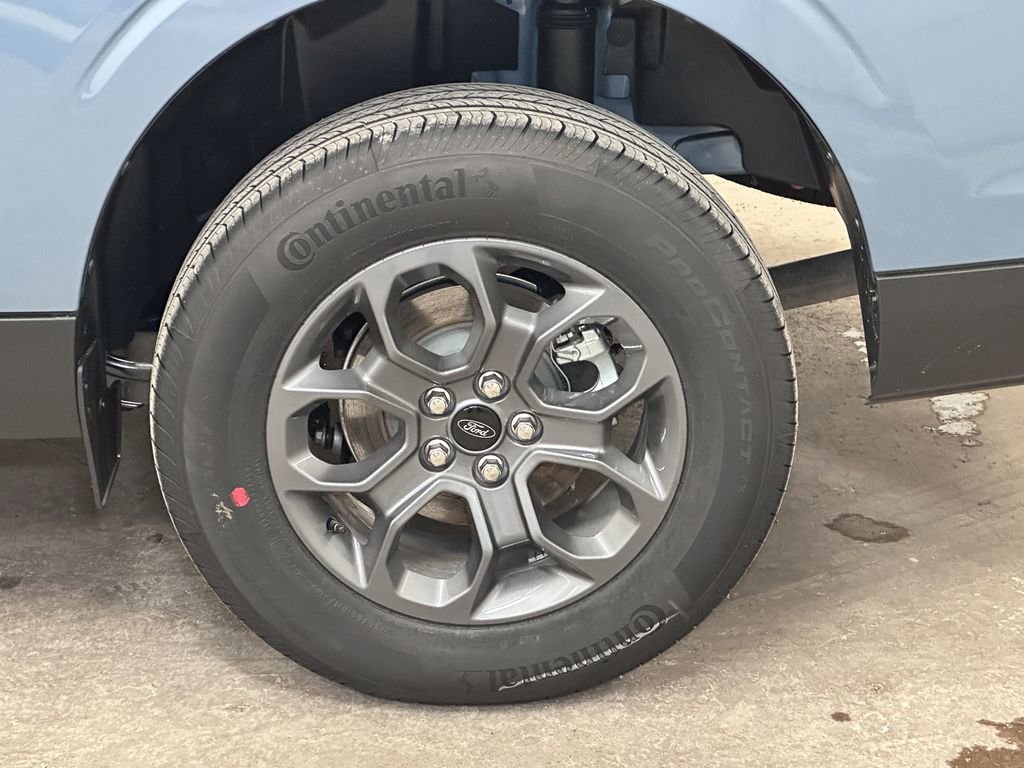 New 2025 Ford Maverick XLT w/ Equipment Group 301A image 39