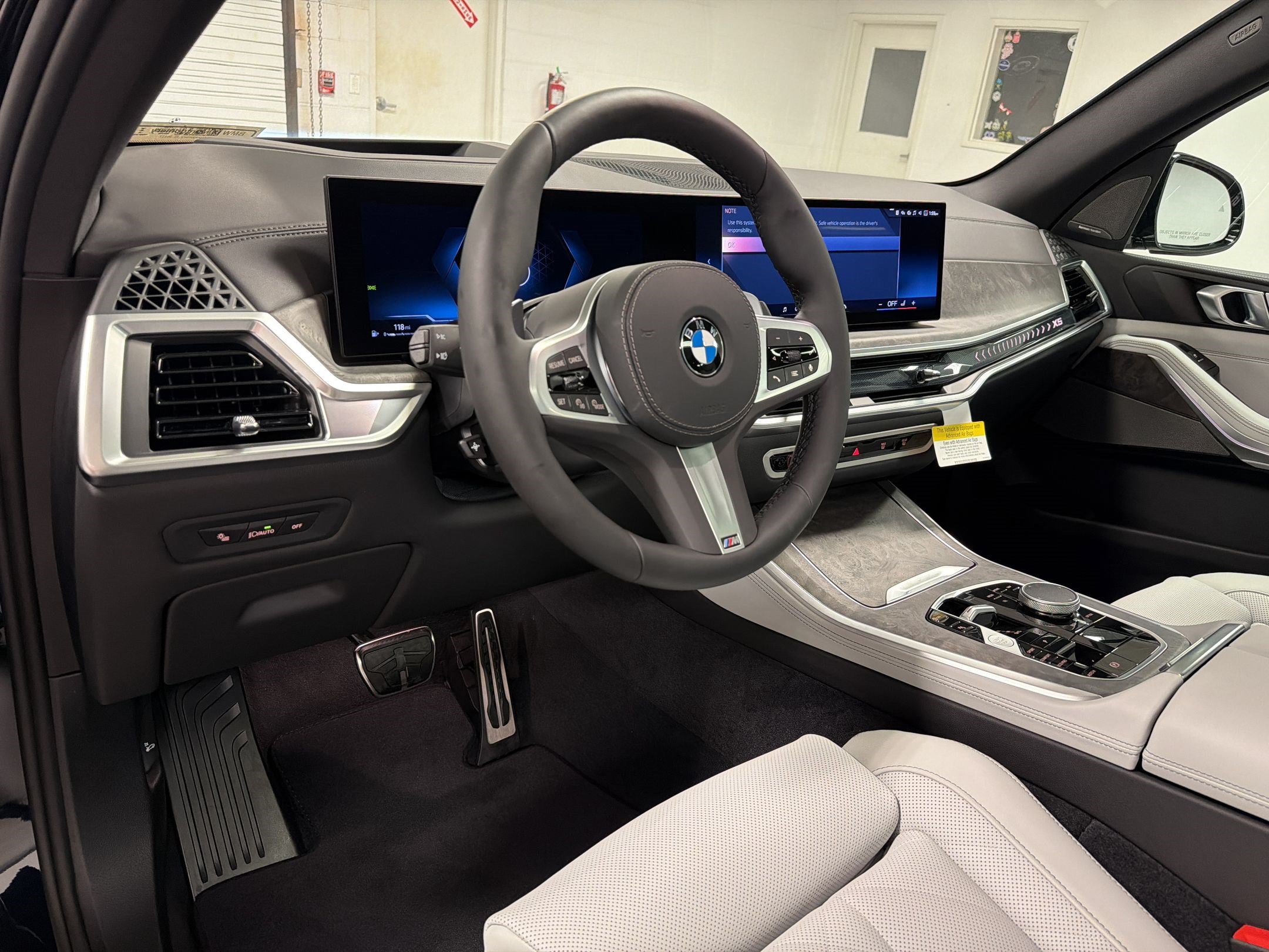 New 2026 BMW X5 sDrive40i w/ M Sport Package RWD image 4