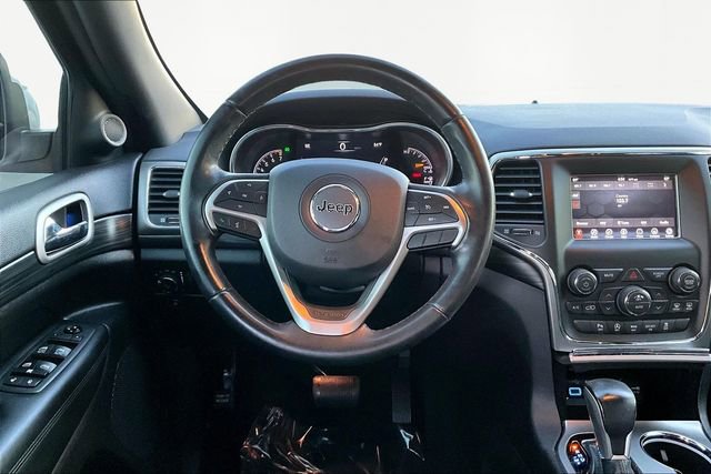 Used 2020 Jeep Grand Cherokee Laredo image 8