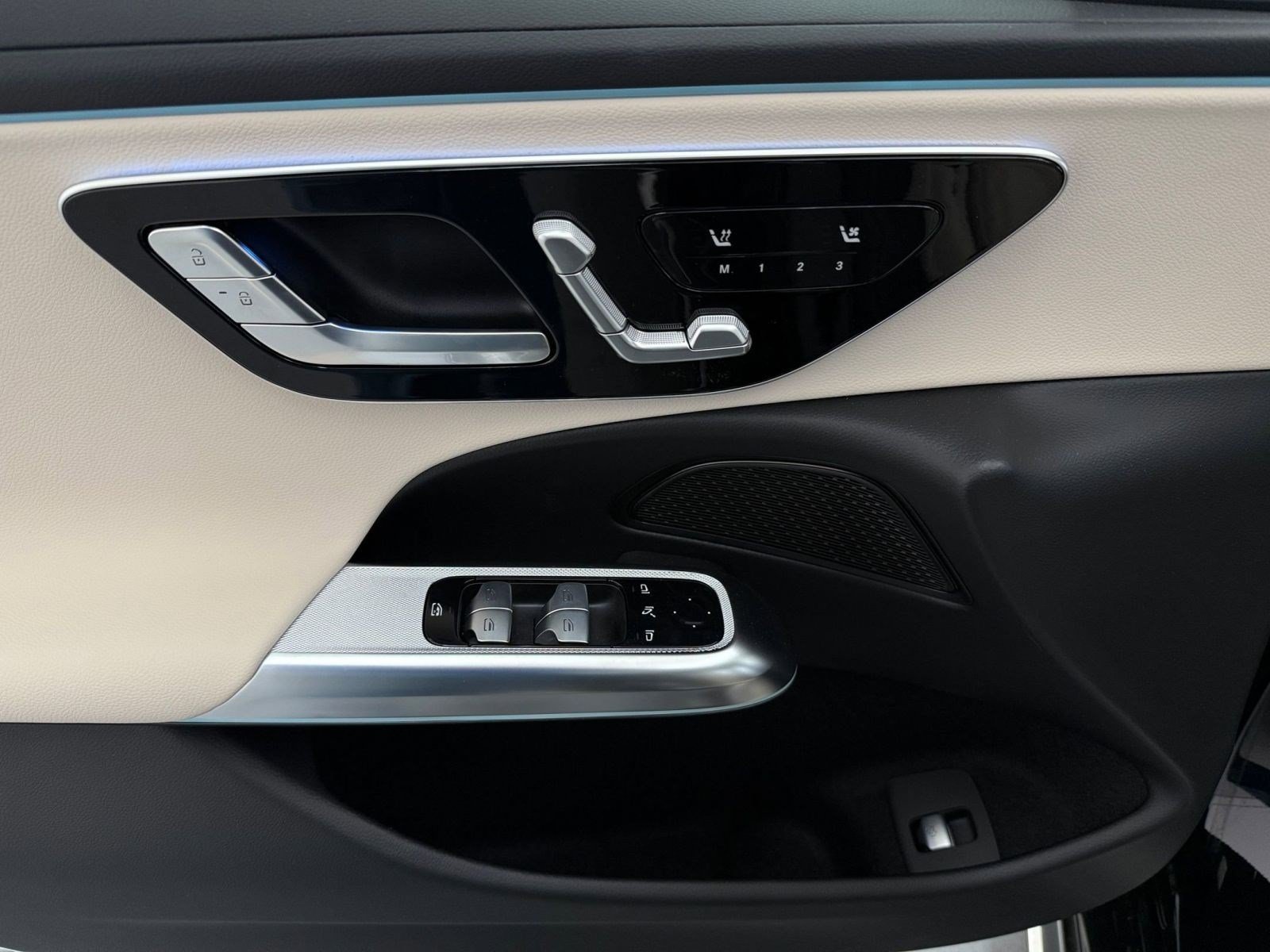 New 2026 Mercedes-Benz E 350 Sedan image 11