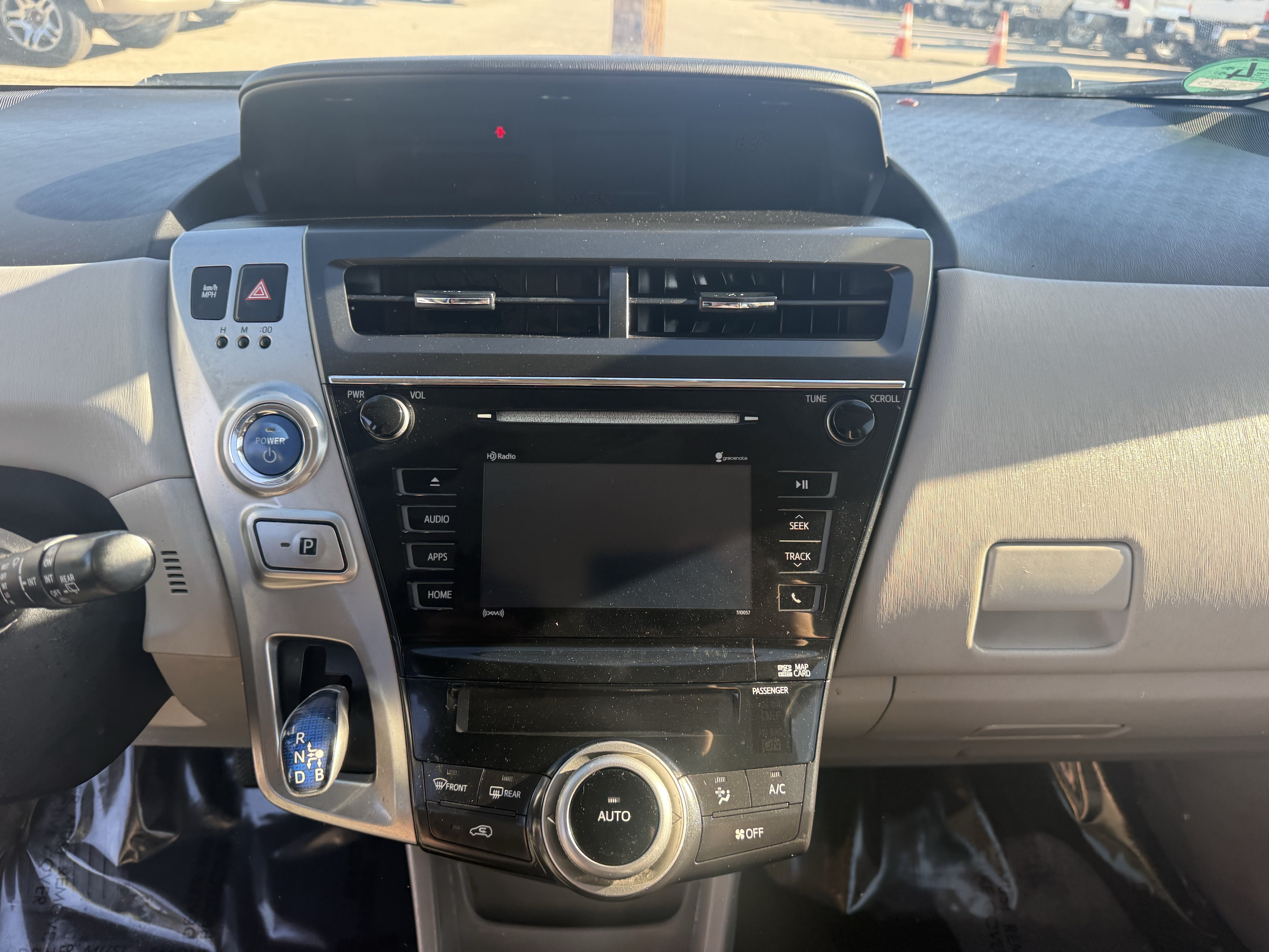 Used 2016 Toyota Prius V Three FWD image 15