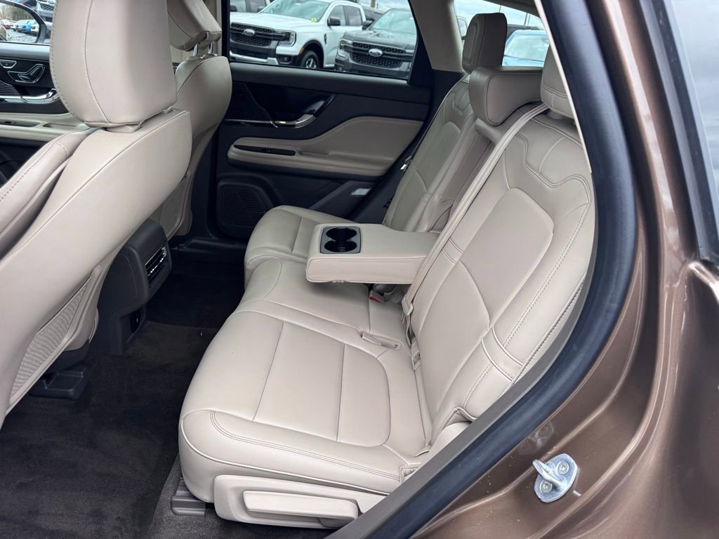 Used 2022 Lincoln Corsair FWD image 28