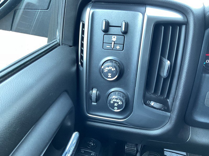 Used 2017 Chevrolet Silverado 1500 LT w/ All Star Edition image 25