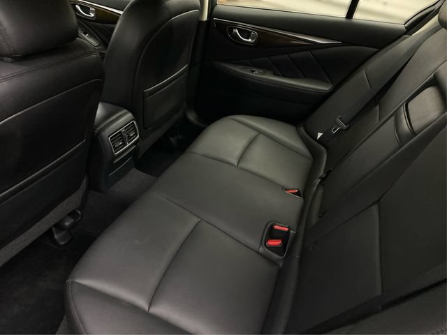 Used 2018 INFINITI Q50 Luxe AWD/4WD image 11