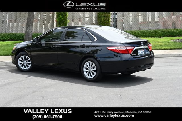 Used 2016 Toyota Camry LE FWD image 4