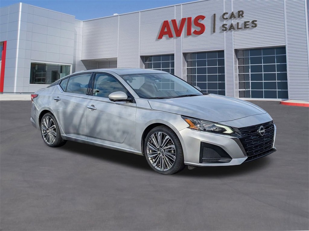 Used 2023 Nissan Altima 2.5 SL image 11