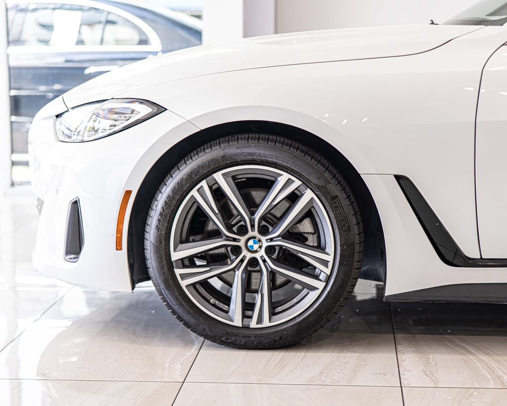 Used 2024 BMW 430i Gran Coupe xDrive w/ Premium Package AWD/4WD image 8