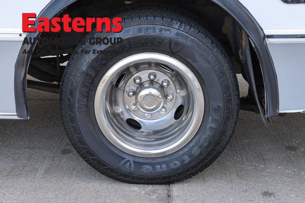Used 2016 Ford E-450 and Econoline 450 Super Duty w/ Shuttle Bus Prep Package RWD image 34