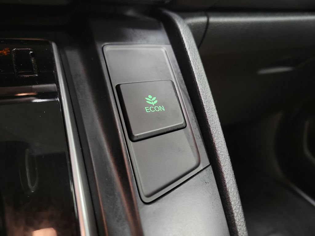 Used 2019 Honda CR-V EX image 18