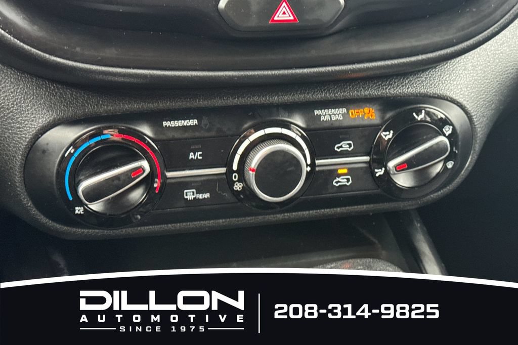 Certified 2023 Kia Soul LX w/ LX Technology Package FWD image 23