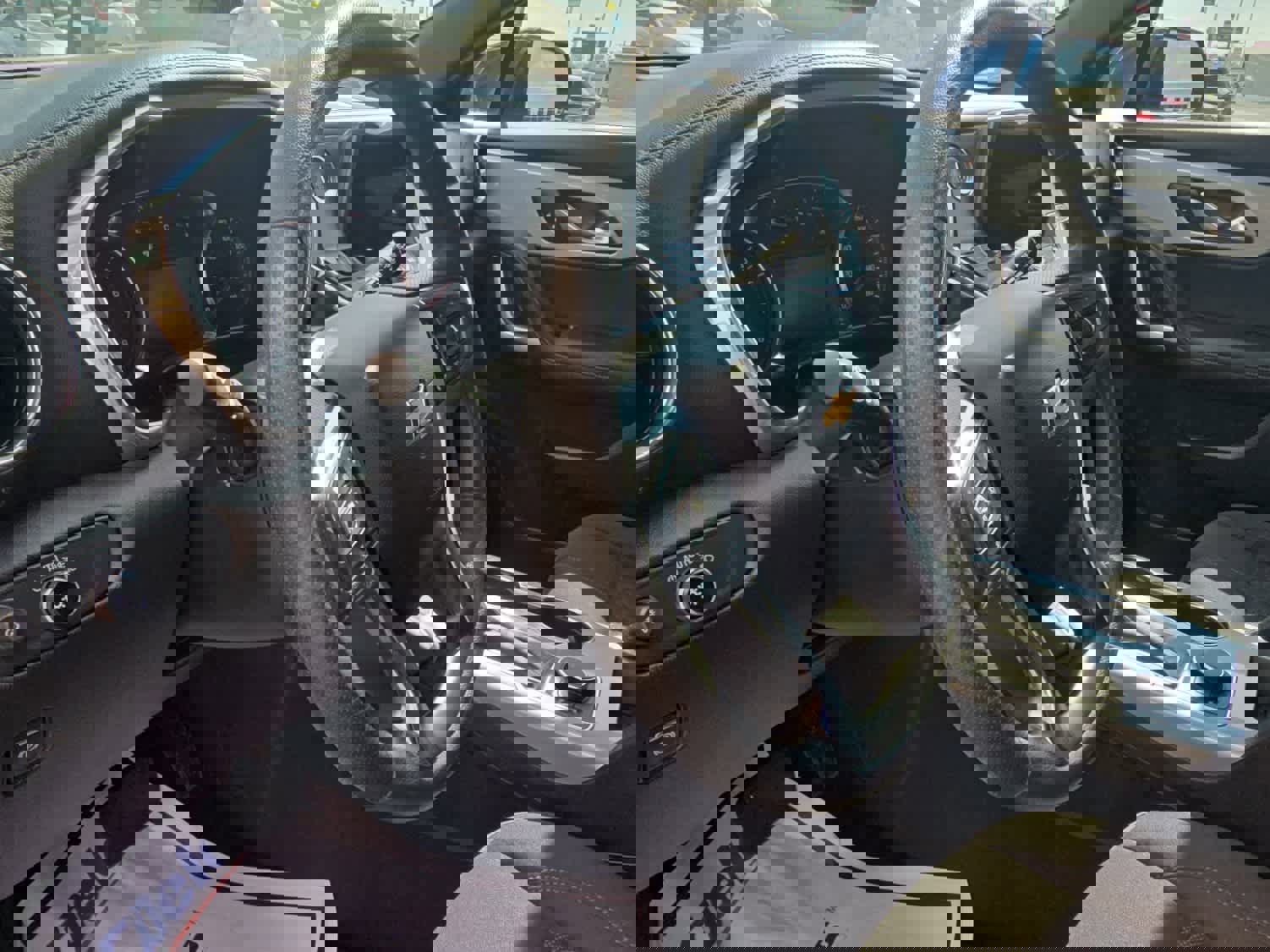 Used 2022 Chevrolet Blazer LT image 18