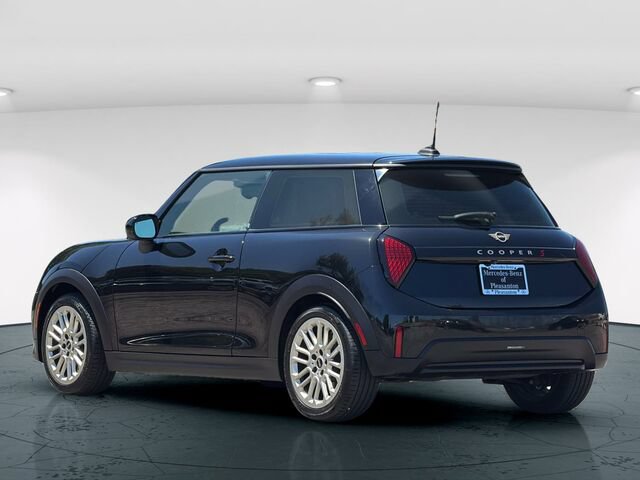 Used 2025 MINI Cooper S FWD image 5