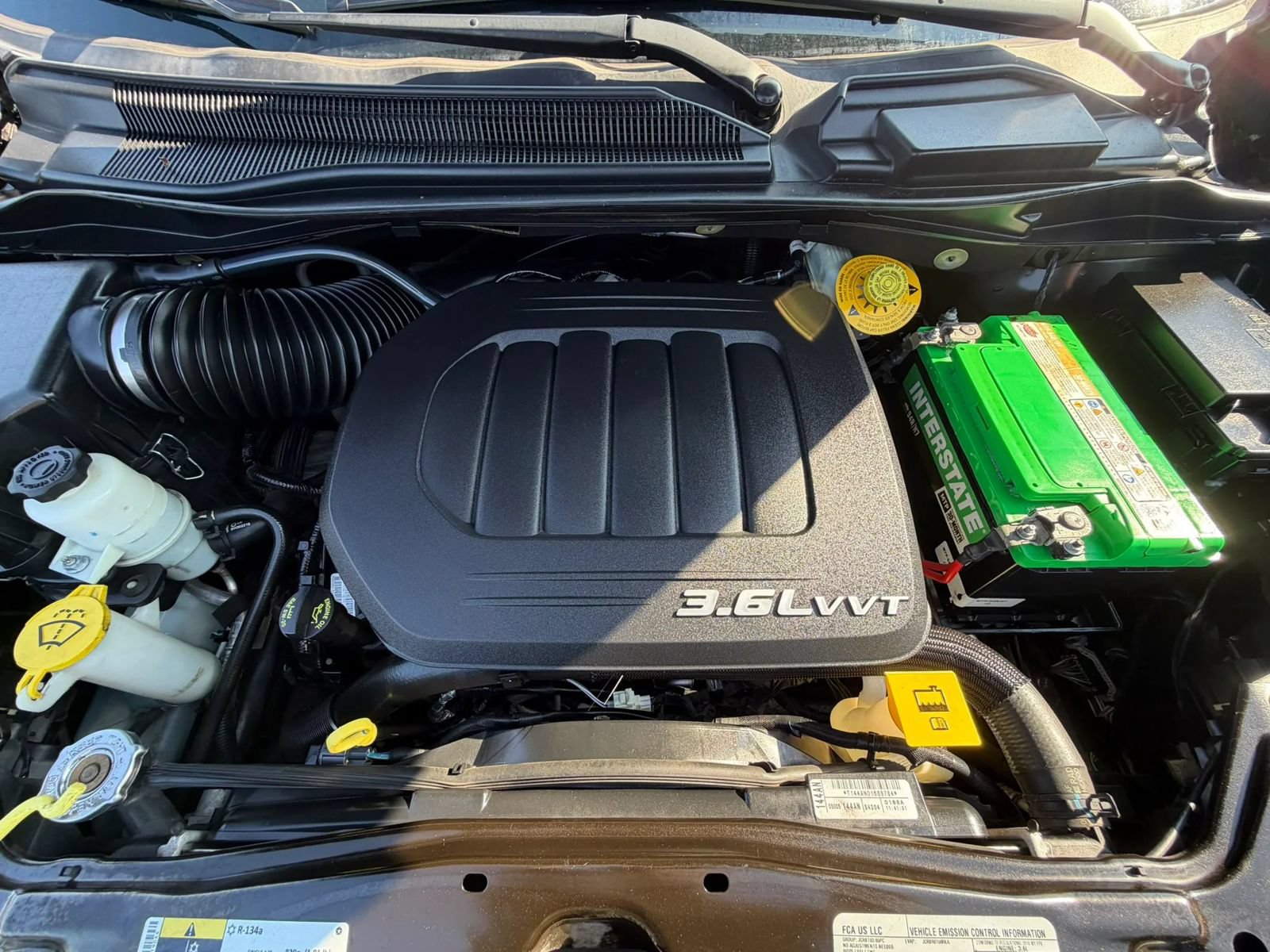 Used 2018 Dodge Grand Caravan SE FWD image 28