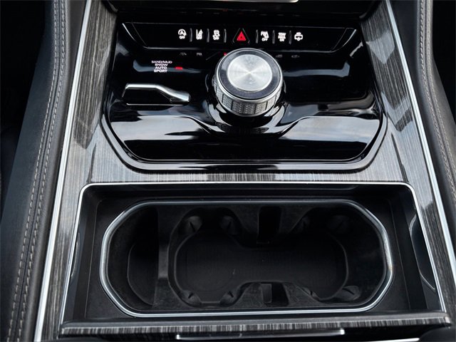 Used 2022 Jeep Wagoneer Series II w/ Premium Group I image 29