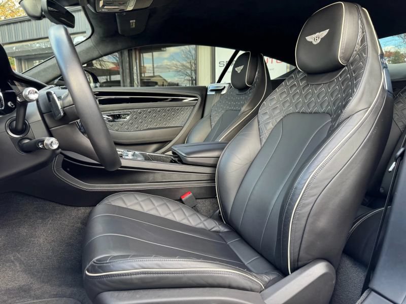 Used 2022 Bentley Continental GT AWD/4WD image 17
