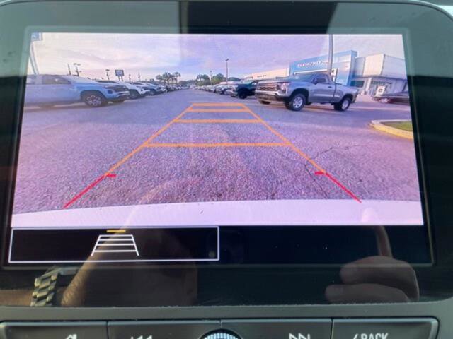 Used 2023 Chevrolet Malibu LT image 21