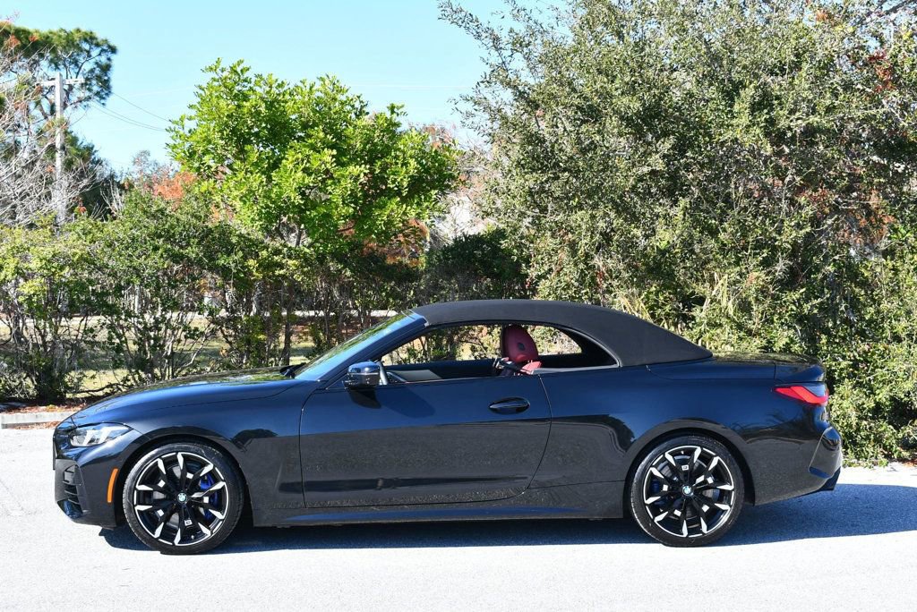 Used 2025 BMW 430i Convertible w/ M Sport Package image 13