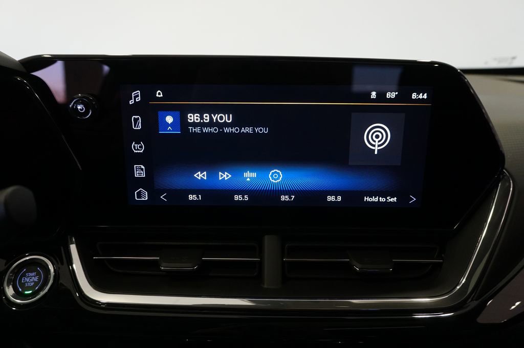 New 2026 Chevrolet Trax RS w/ Sunroof Package image 15