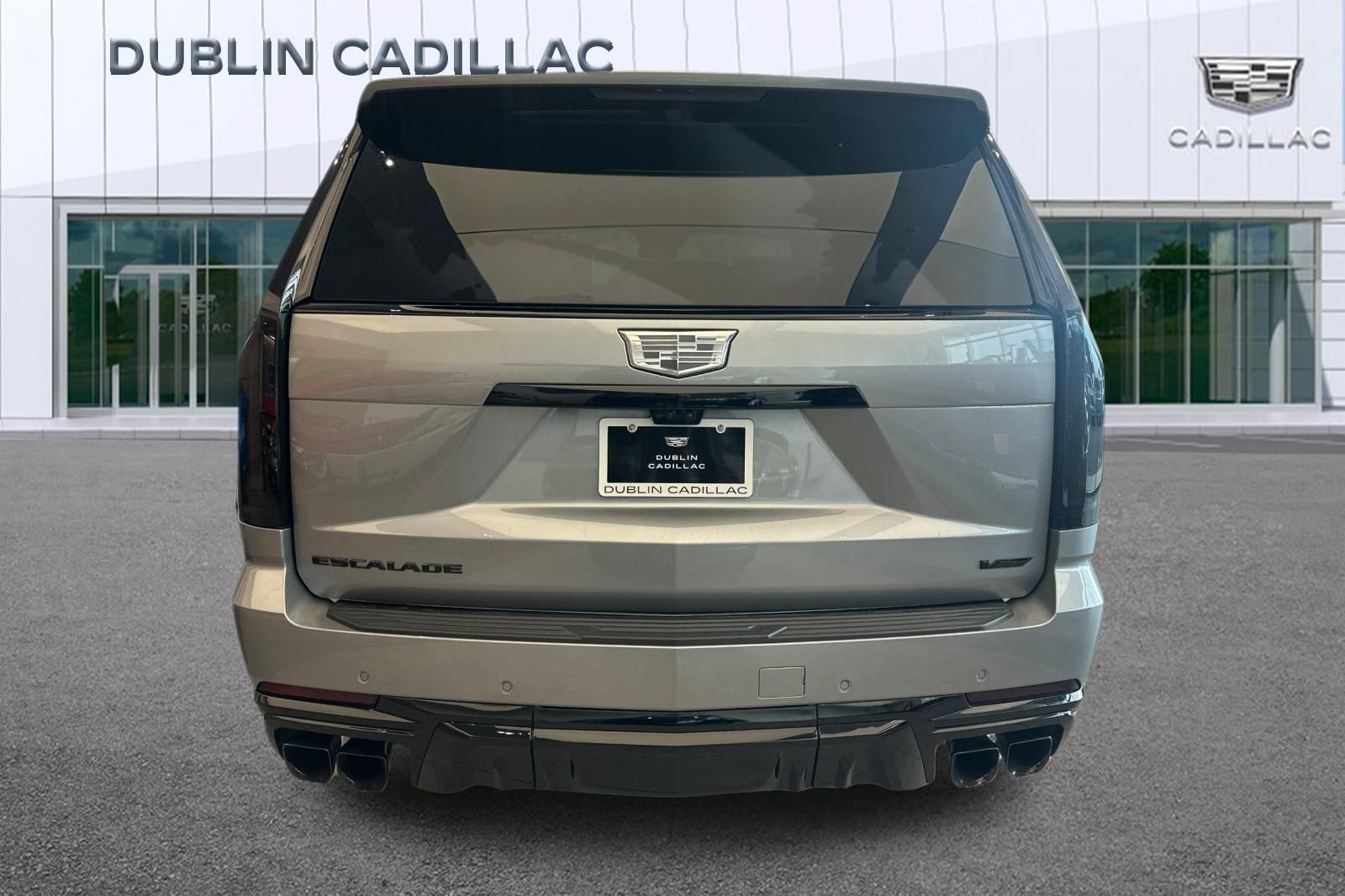 Certified 2025 Cadillac Escalade V w/ LPO, ONYX Package AWD/4WD image 5