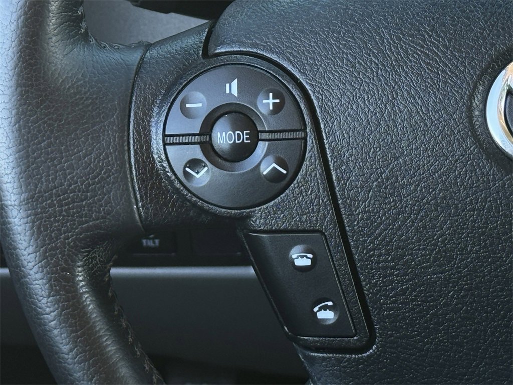 Used 2013 Toyota Sequoia Platinum image 15