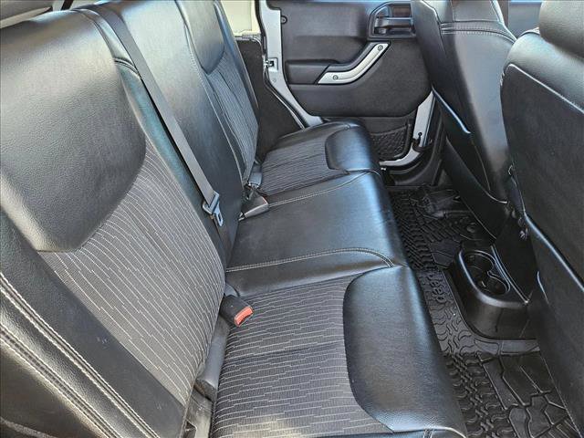 Used 2014 Jeep Wrangler Freedom Edition image 19