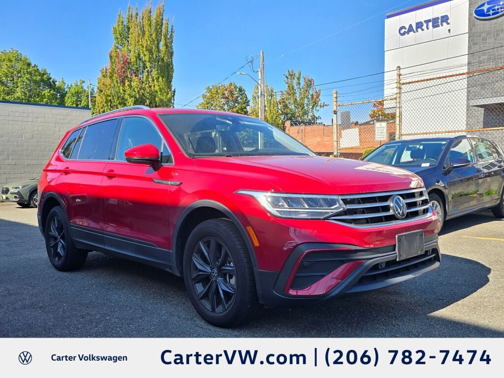 Used 2024 Volkswagen Tiguan SE