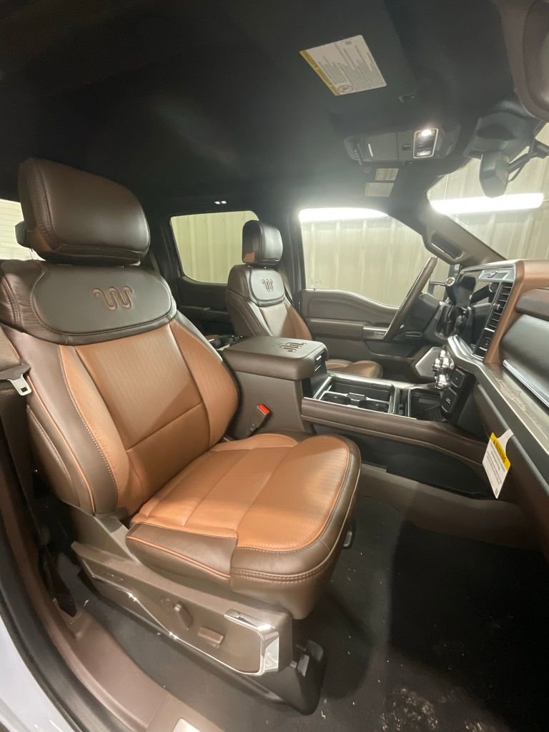 New 2026 Ford F250 King Ranch w/ Chrome Package AWD/4WD image 13