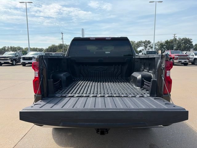 Used 2024 Chevrolet Silverado 1500 LT AWD/4WD image 4