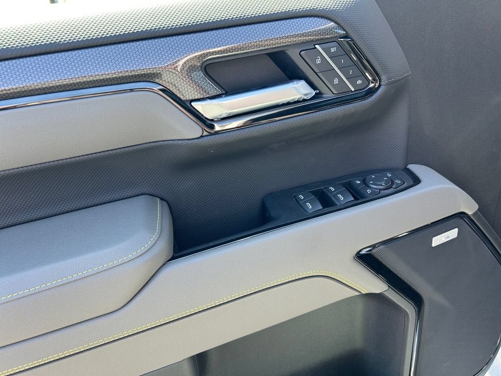New 2026 Chevrolet Silverado 1500 ZR2 AWD/4WD image 11