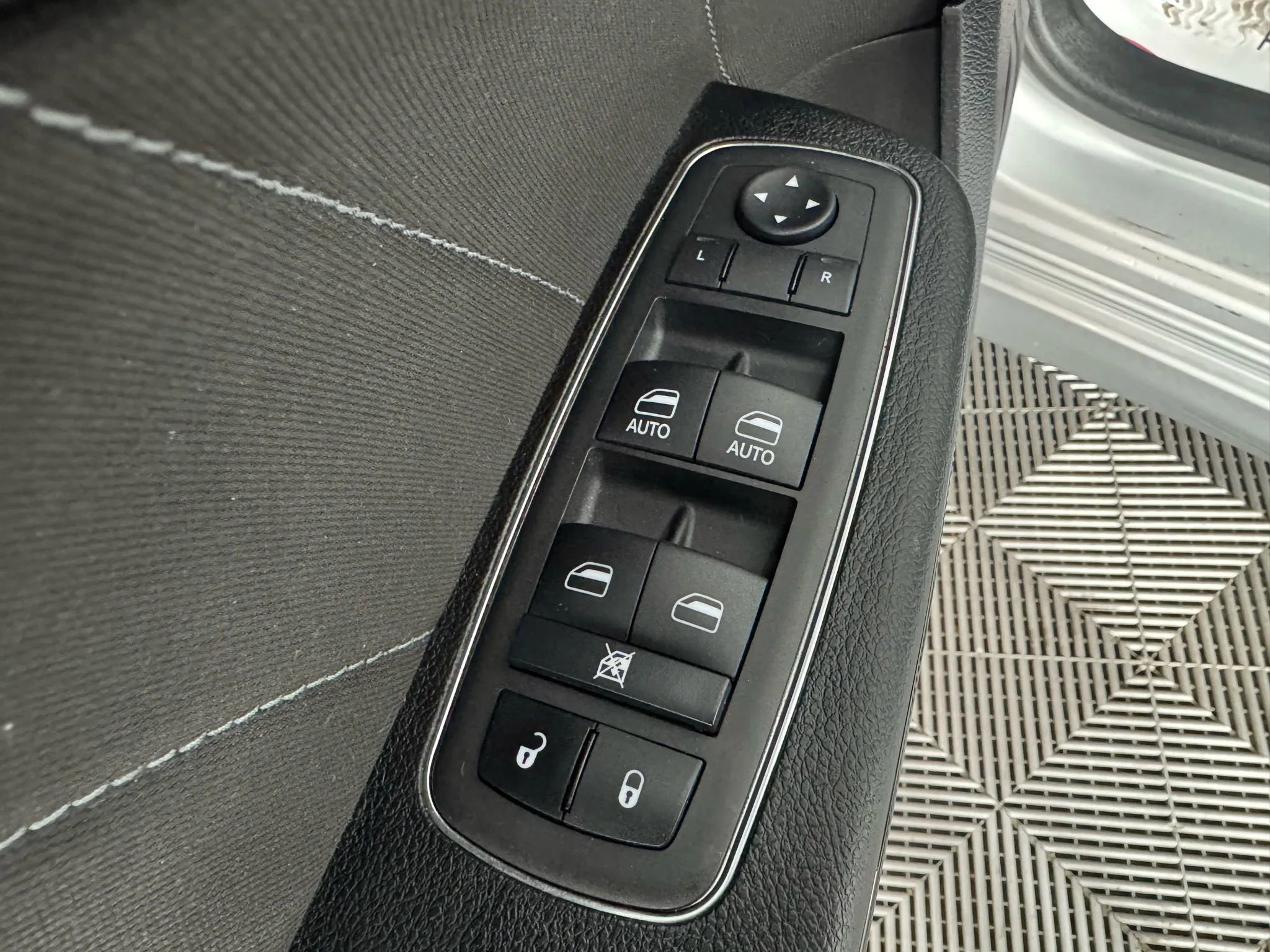 Used 2023 Dodge Charger GT w/ Blacktop Package image 39