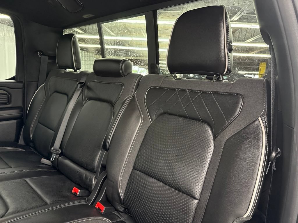 Used 2025 RAM 1500 Limited AWD/4WD image 14