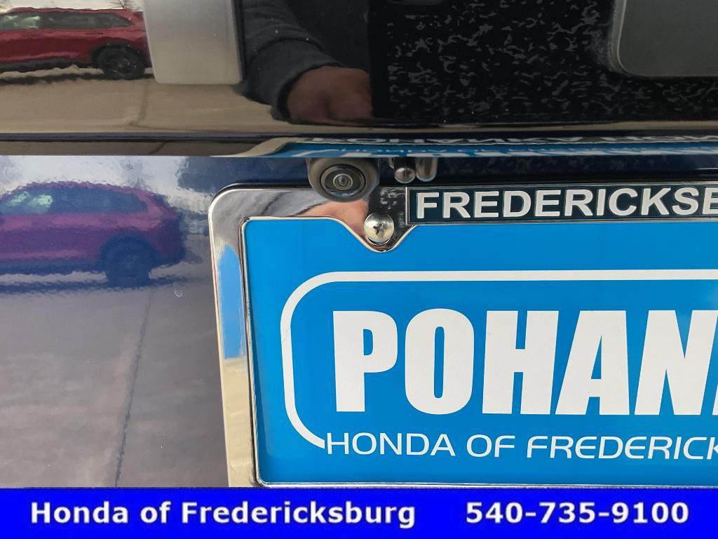 Used 2025 Honda Pilot Elite image 14