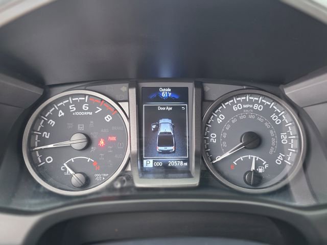 Used 2021 Toyota Tacoma TRD Sport w/ Technology Package AWD/4WD image 21