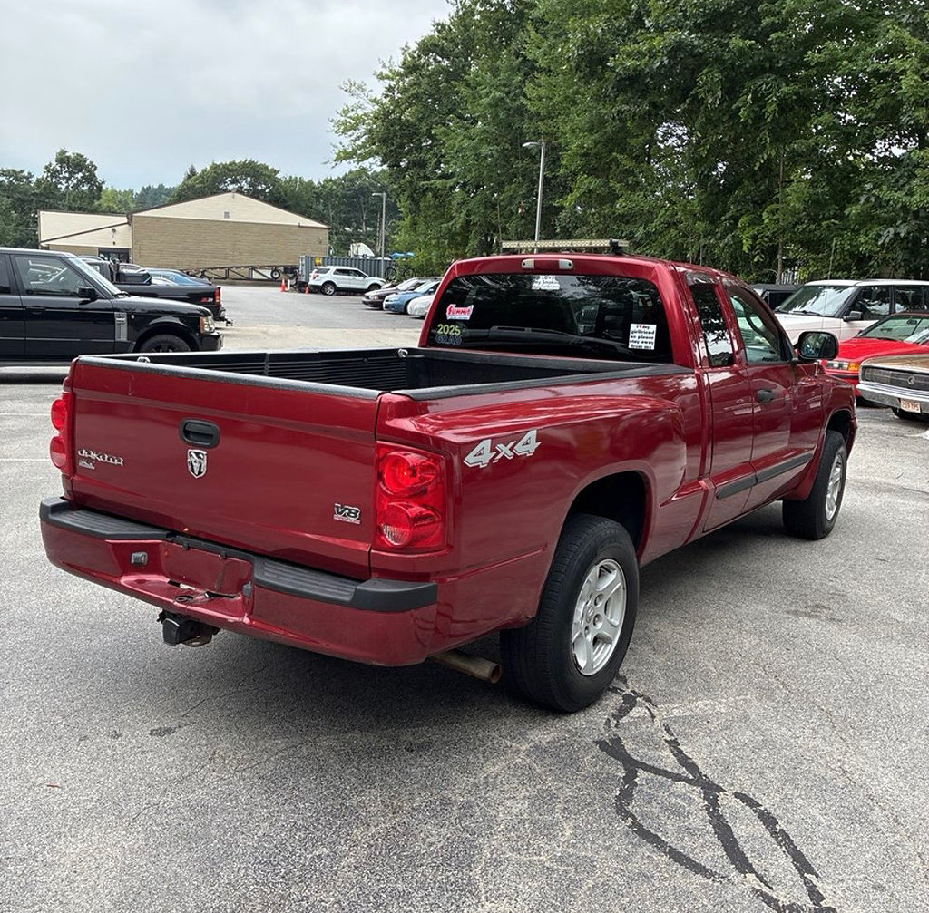 Used 2007 Dodge Dakota SLT w/ Trailer Tow Group AWD/4WD image 6