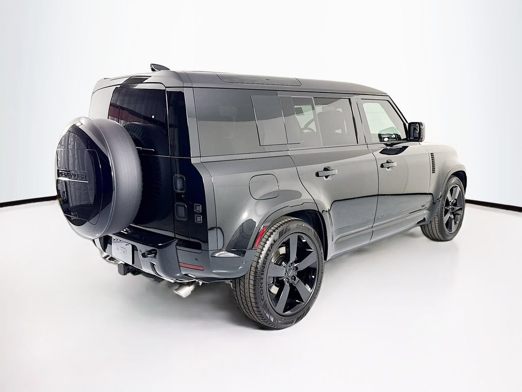 New 2026 Land Rover Defender 110 V8 AWD/4WD image 5