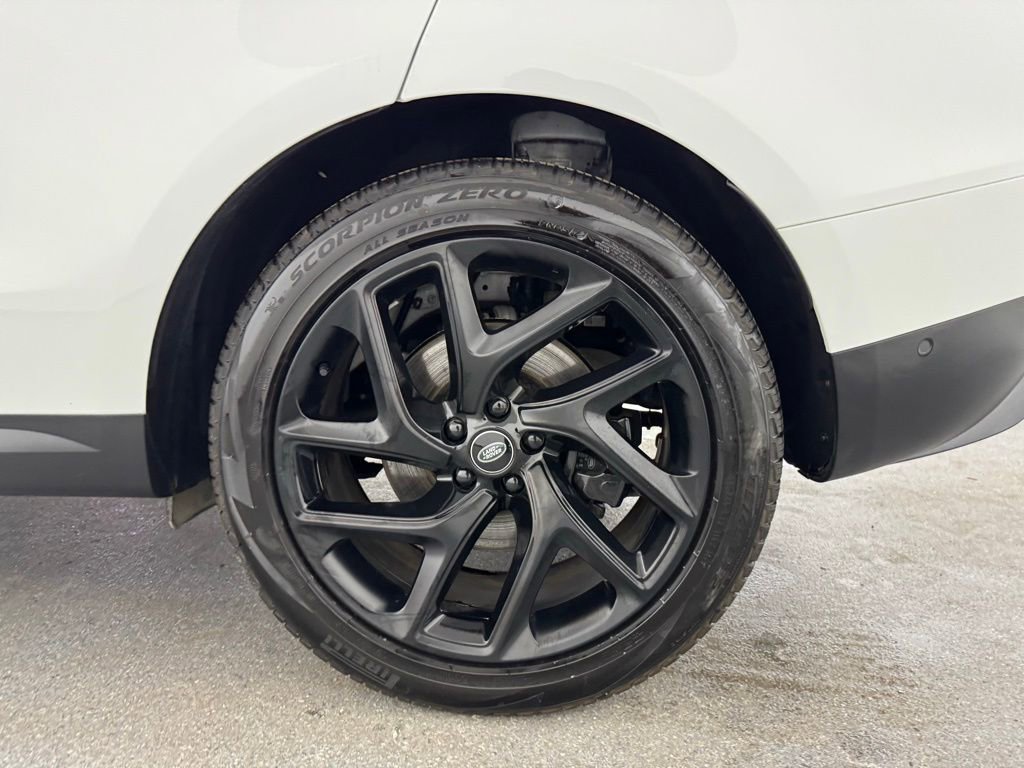 Used 2023 Land Rover Range Rover Sport SE AWD/4WD image 32