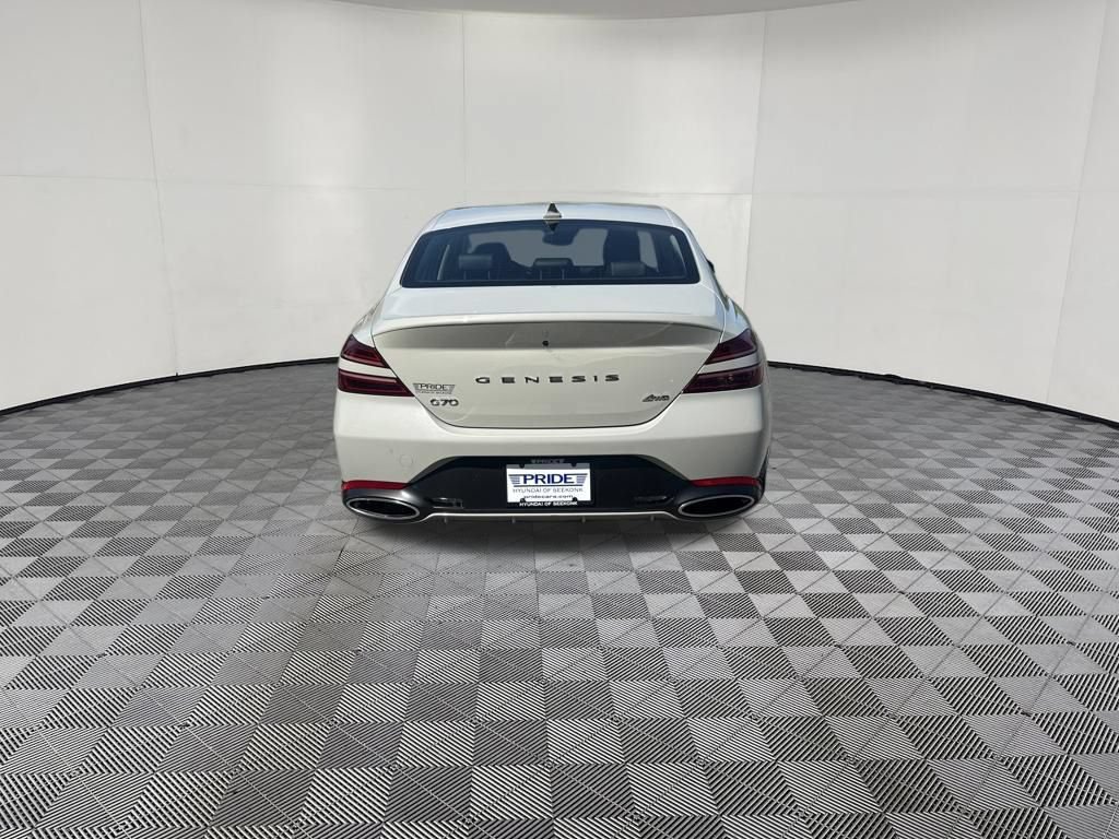 Used 2025 Genesis G70 2.5T AWD/4WD image 4