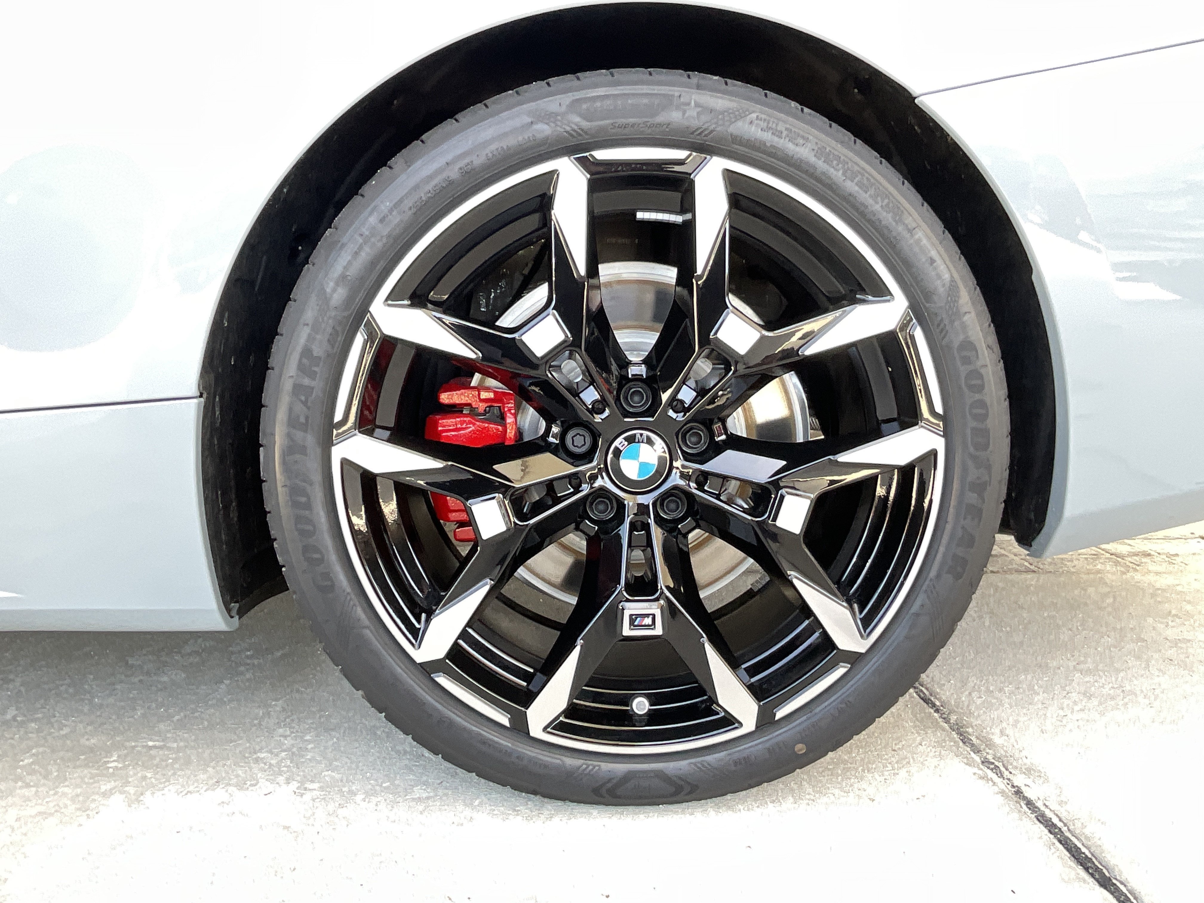 New 2027 BMW M440i Coupe RWD image 7