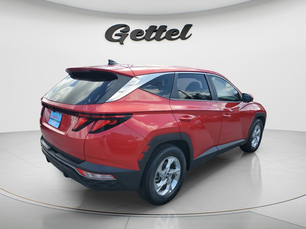 Certified 2022 Hyundai Tucson SE image 4
