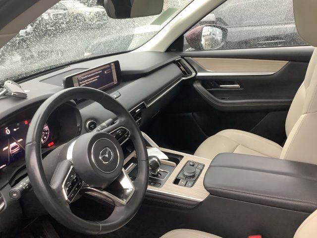 Used 2024 MAZDA CX-90 Plug-In Hybrid w/ Premium Pkg image 2