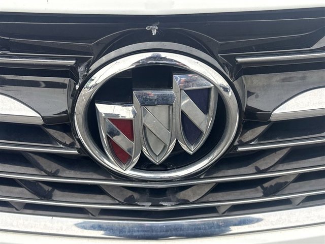 Certified 2023 Buick Envision Essence image 29