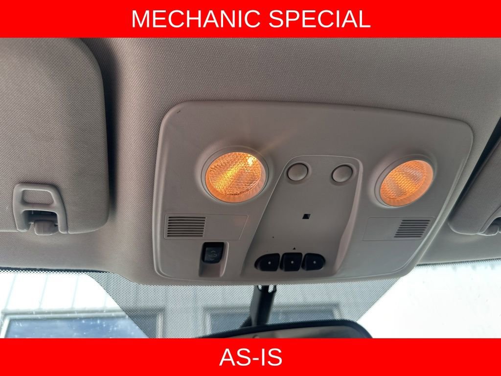 Used 2014 Chevrolet Traverse LT image 19