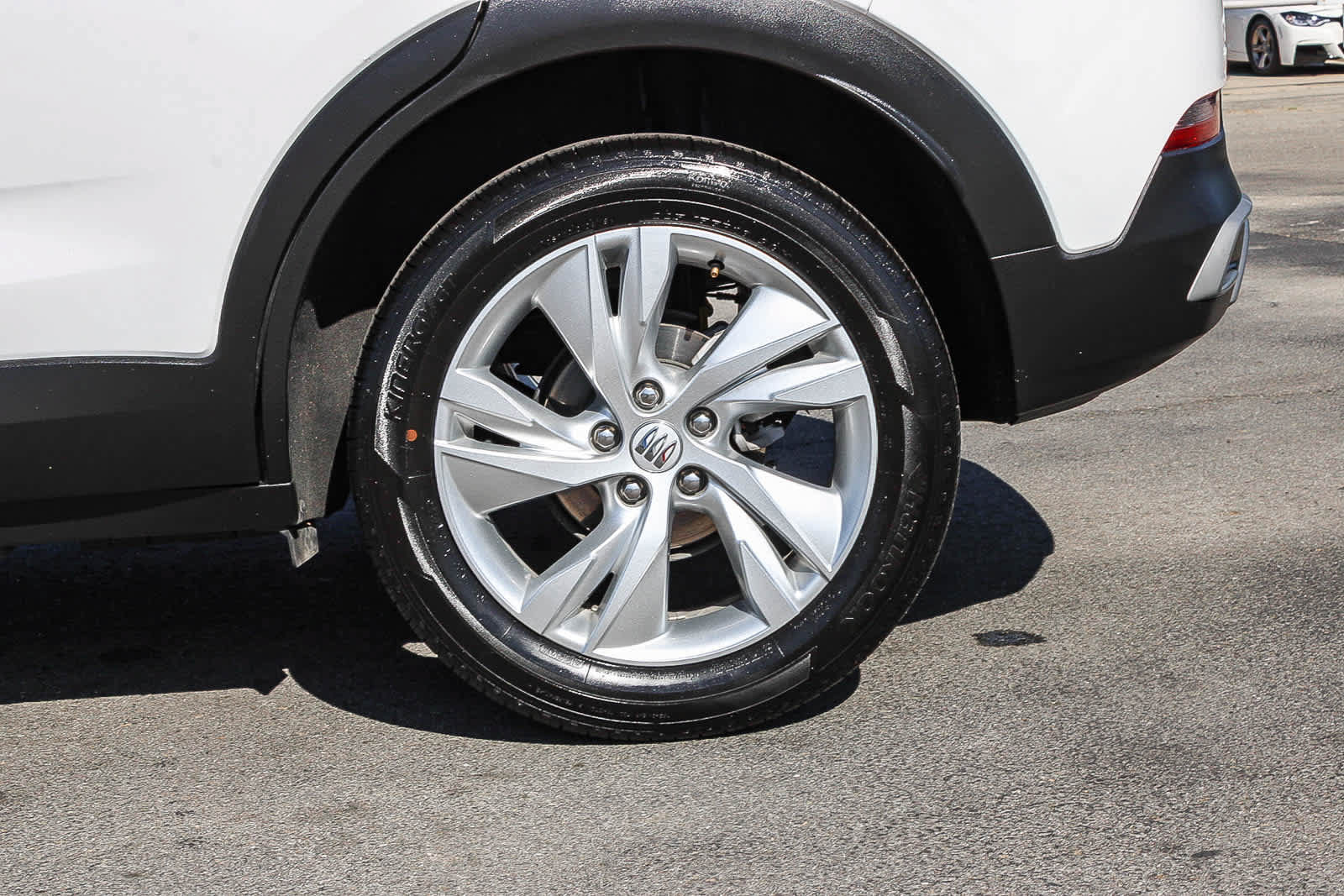 Used 2025 Buick Encore GX Preferred FWD image 10