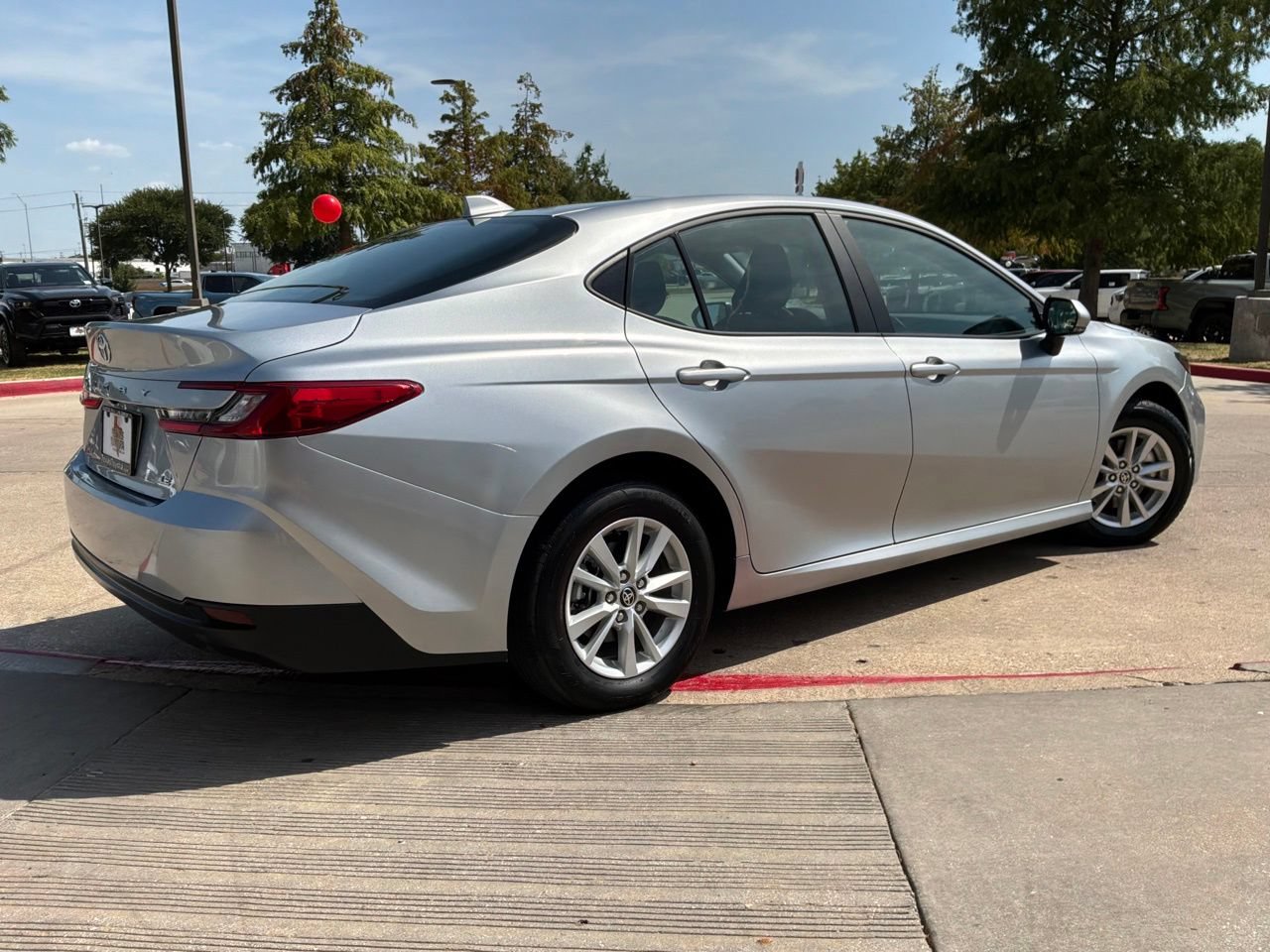 Used 2025 Toyota Camry LE w/ Convenience Package AWD/4WD image 6