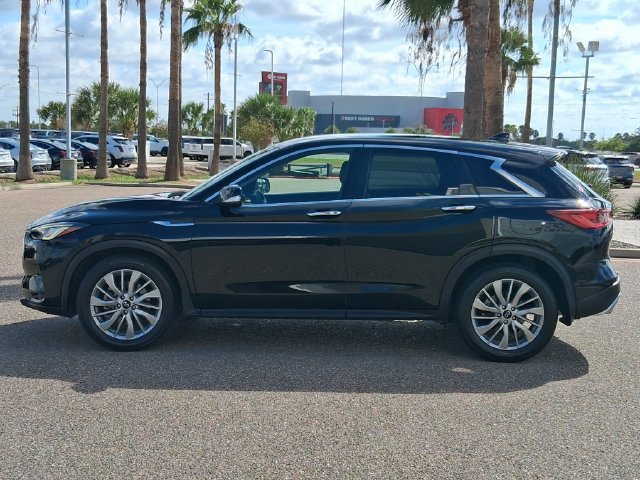 Used 2023 INFINITI QX50 Pure AWD/4WD image 3