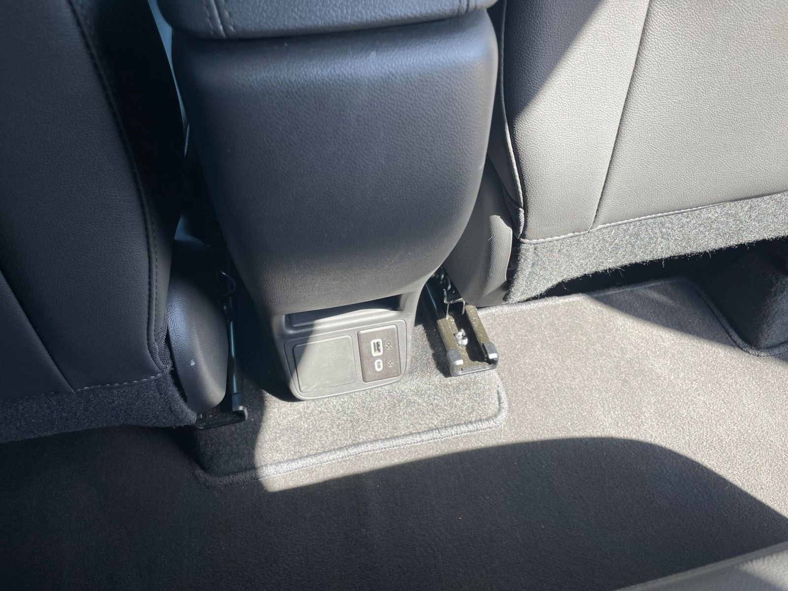 Used 2025 Buick Encore GX Preferred image 25