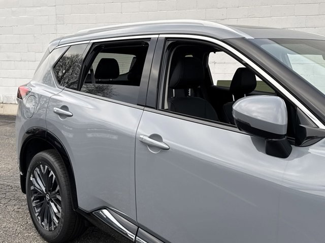 New 2025 Nissan Rogue Platinum w/ Tech Package image 8
